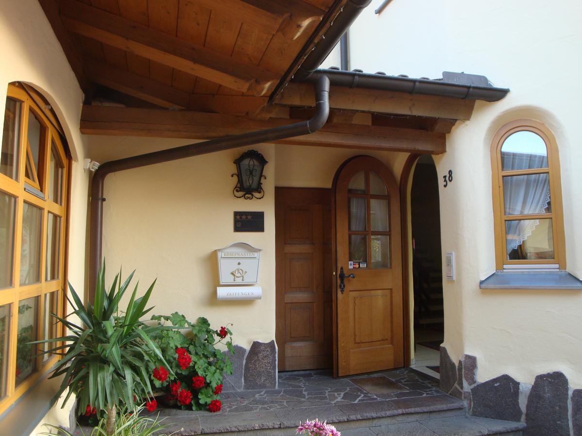 Hotel Landgasthof Hirsch Marktlustenau Bagian luar foto